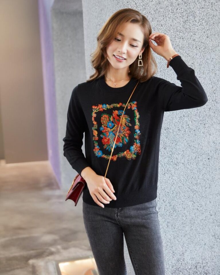 Women's Embroidered Cotton Top