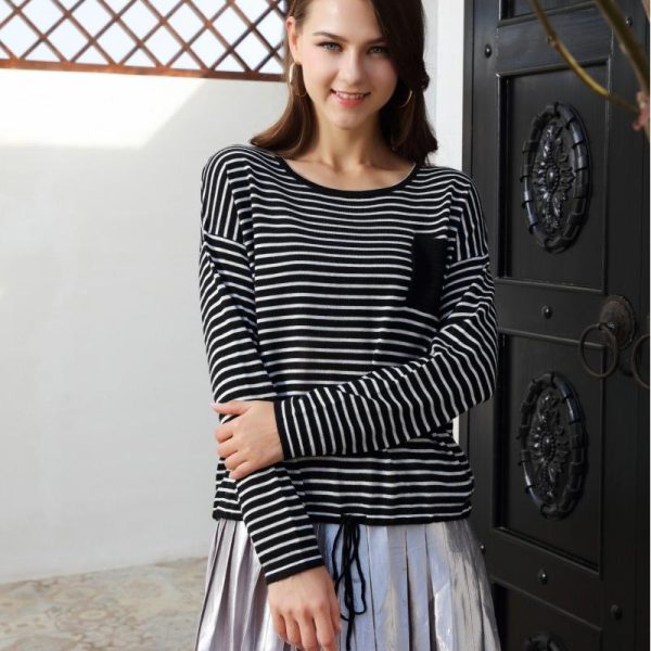Women's Striped crew neck top